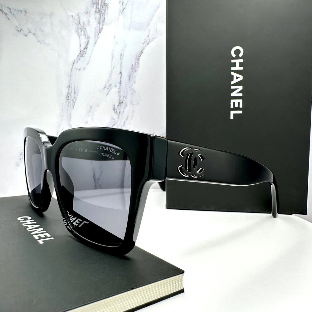 New CHANEL Sunglasses Black Butterfly Gold Polarized Gray Lens - Picture 2 of 16